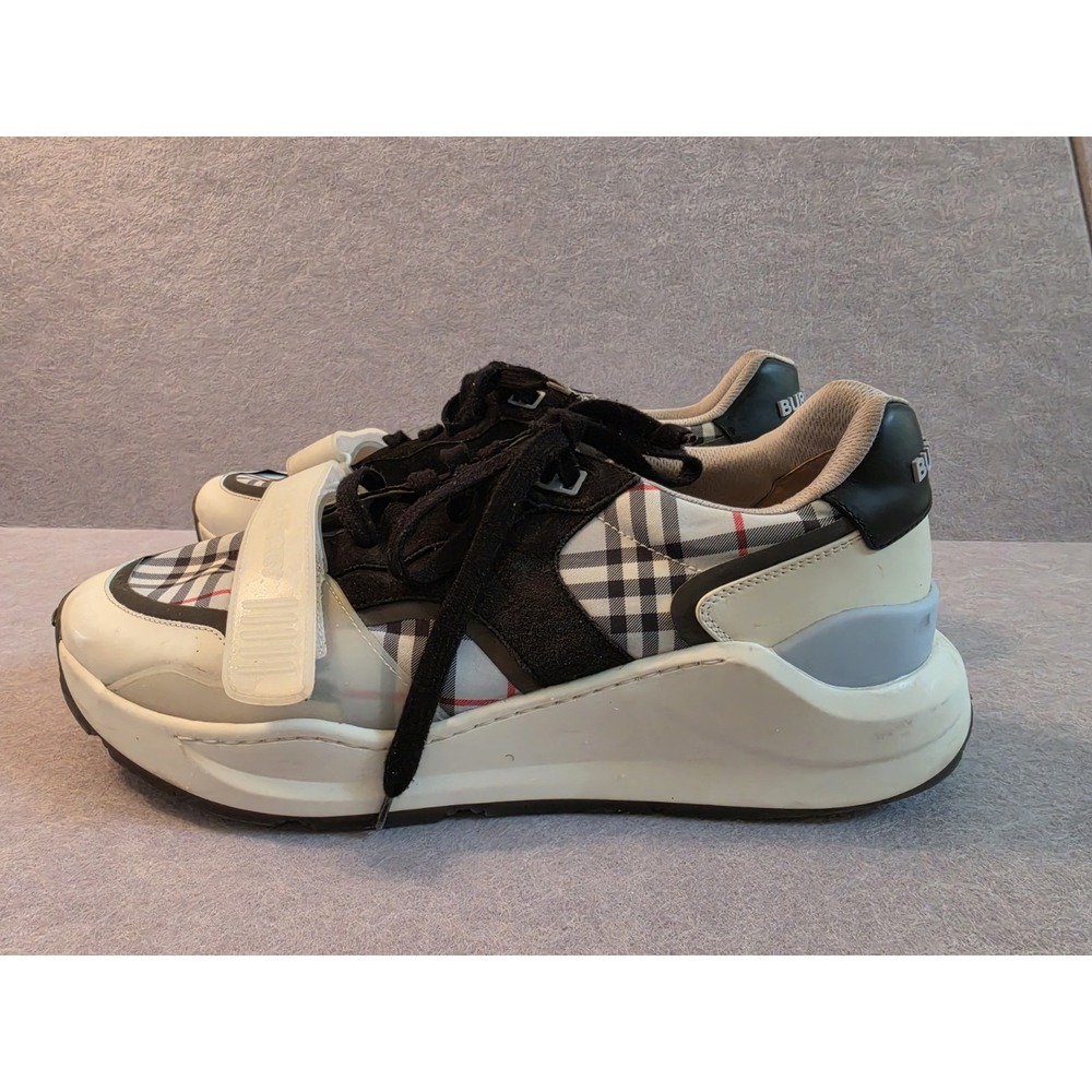 Burberry Men's Ramsey Pale Blue Sneakers Sz US 11.5-12 Plaid